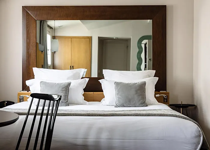 Holiday Inn Paris Elysées, an IHG Hotel